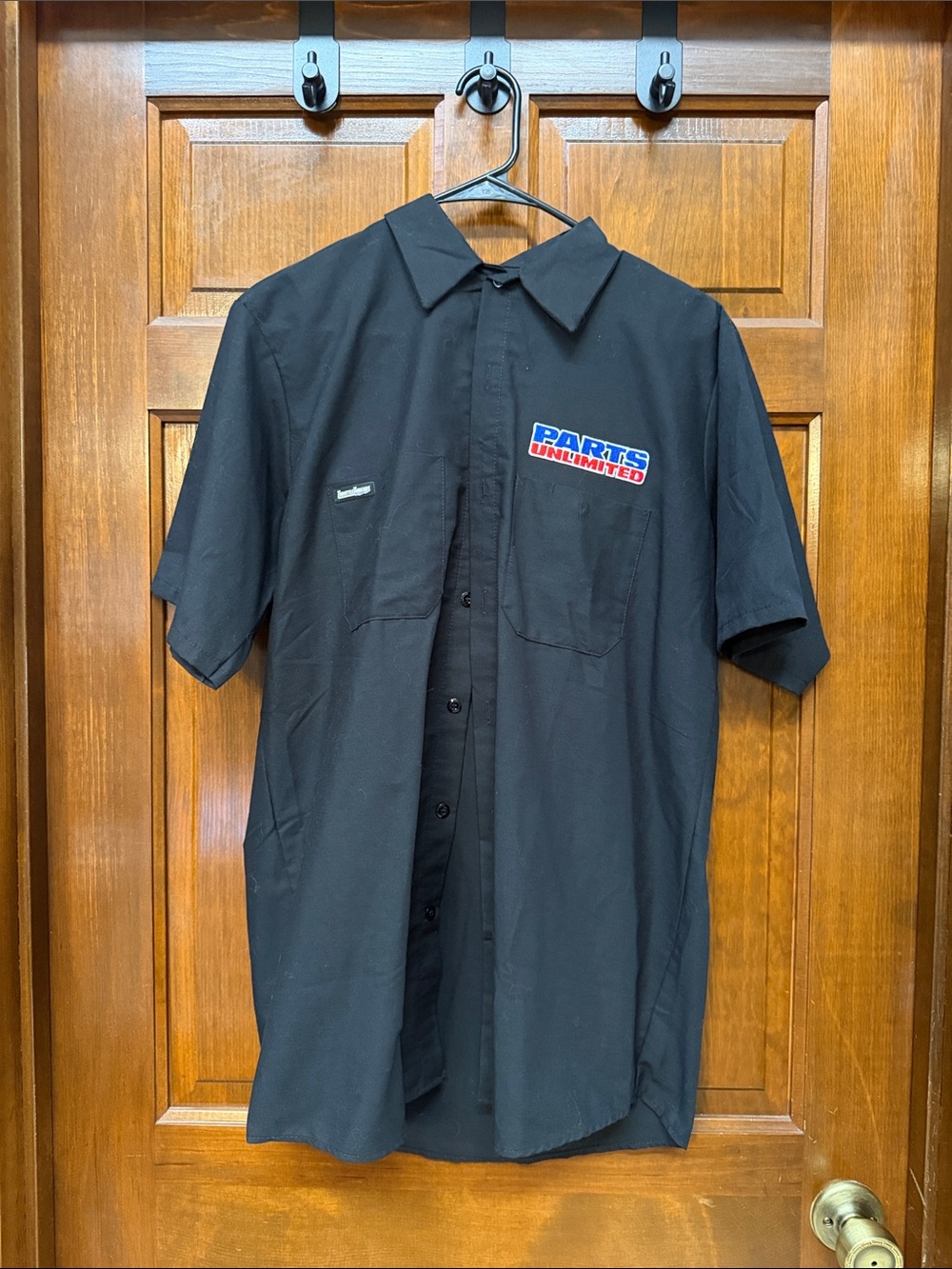 Black Short-Sleeve Work Shirt - Casual Button-Down